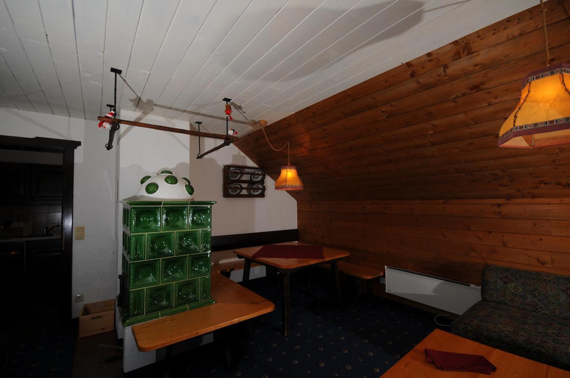 Alpenhaeuser Marcius Sonnenalpe Nassfeld Room photo