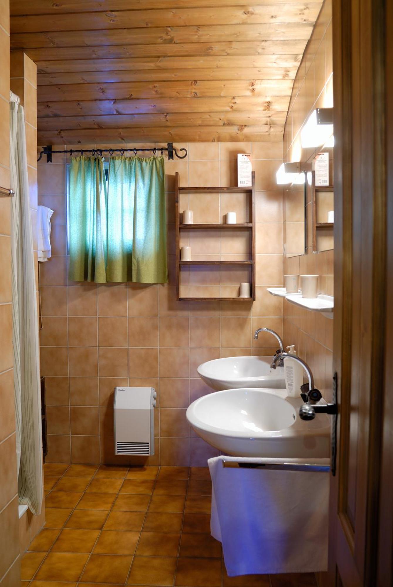 Alpenhaeuser Marcius Sonnenalpe Nassfeld Room photo